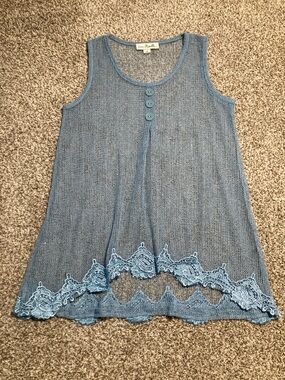 Simply Noelle Light Blue Sleeveless Knit Shell with Crochet Hem